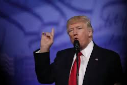 Beyaz Saray’daki ayinde Trump hakkında tartışılan sözler