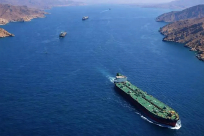 Çalışmalar sonuç verdi! Bir Türk gemisi daha Hürmüz'den geçti