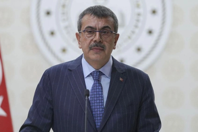 Notaya bas bileti kap: Bakan Tekin’den Dünya Kupası marşı müjdesi