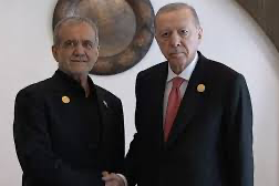 Cumhurbaşkanı Erdoğan İran Cumhurbaşkanı Pezeşkiyan ile görüştü