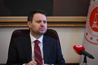 Bakan Gürlek: 2 bin 707 FETÖ'cünün peşindeyiz