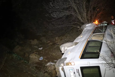 Maden işçilerini taşıyan servis devrildi: 2 öldü, 10 yaralı