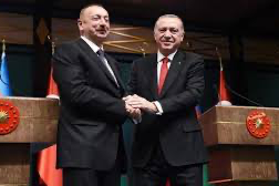 Aliyev’den Kahramanmaraş saldırısı sonrası Cumhurbaşkanı Erdoğan’a başsağlığı mesajı