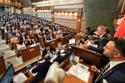 İBB’de denetim tartışması: Kayıtlar komisyona gönderilmedi