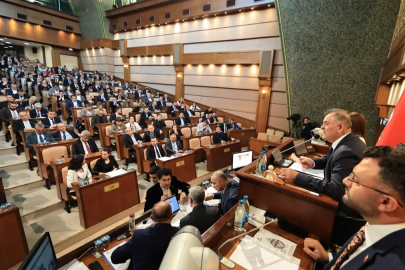 İBB raporunda ''hizmet illüzyonu''nun iflası! Çözüme değil algıya yöneldiler