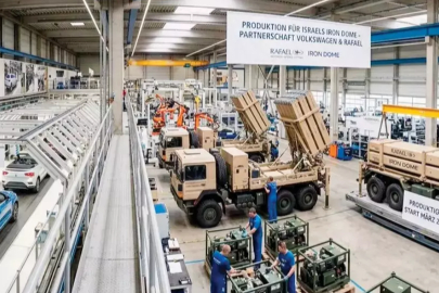 Otomotiv devleri direksiyonu bombaya kırdı!