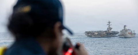 Trump duyurdu: ABD, İran'ın gemisini vurdu!