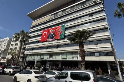 CHP'li belediyede emekçi isyanı! Yüzlerce memur iş bıraktı