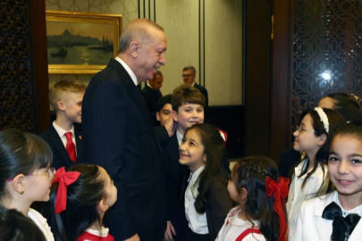 Cumhurbaşkanı Erdoğan 23 Nisan’da çocukları Külliye’de kabul etti