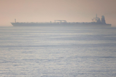 ABD İran petrolü taşıyan gemiye el koydu: Trump'tan "vurun" talimatı