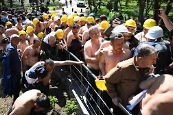 Maden işçilerinin eylemi uzlaşmayla sona erdi