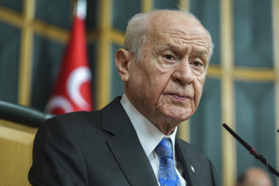 Bahçeli'den Süper Lig'e çıkan Amedspor'a tebrik mesajı