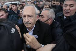 Kılıçdaroğlu’na saldırıdan hapis cezası alan isimden dikkat çeken ziyaret