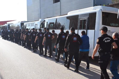 Kocaeli merkezli nitelikli dolandırıcılık operasyonunda 44 zanlı tutuklandı
