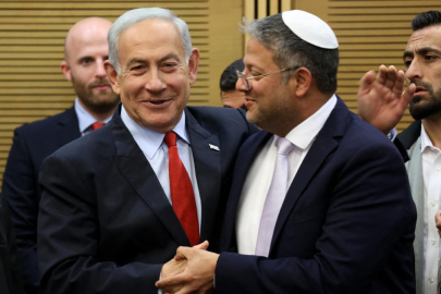 Ben-Gvir'den Netanyahu'ya: Trump'ın masasına vurup Lübnan'da savaşa geri döneceğimizi söyle