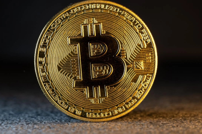 Bitcoin 75 bin doların altını test etti
