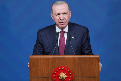 Cumhurbaşkanı Erdoğan: İstanbul'un fethi karanlığın aydınlığa dönüşümüdür