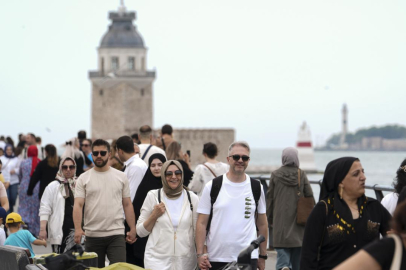 İstanbullular sahillerde güzel havanın tadını çıkardı