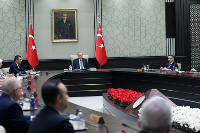 Kabine yoğun gündemle toplanacak