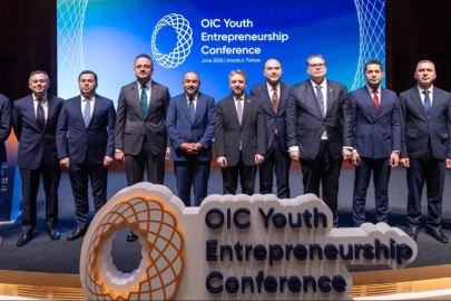 İslam İşbirliği Teşkilatı Gençlik Girişim Konferansı İstanbul'da başladı