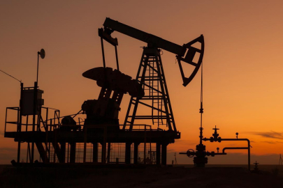Brent petrolün varili 97,33 dolardan işlem görüyor