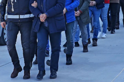 ''Örgütlü kredi dolandırıcılığı'' operasyonu: 27 şüpheli yakalandı