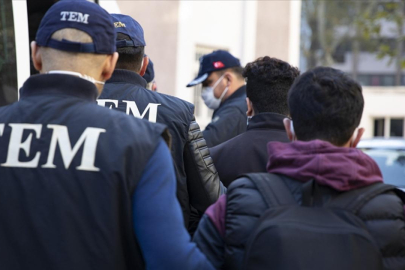 İstanbul'da DEAŞ'a para aktaran 8 şüpheli yakalandı