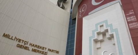 MHP Adıyaman il ve merkez ilçe teşkilatını feshetti