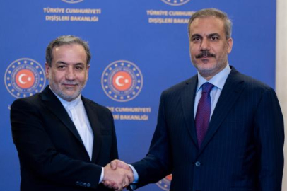Bakan Fidan İranlı mevkidaşı ile görüştü