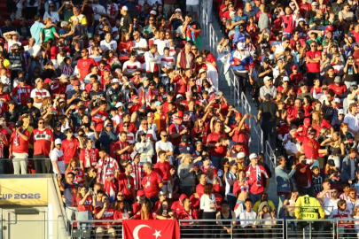 Türkiye-Paraguay maçını 68 bin 827 taraftar takip etti
