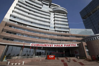 CHP'de 2 il başkanı daha görevden alındı