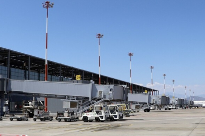 Dalaman Havalimanı dünyada bir ilki başardı: Elektrik ihtiyacının tamamını çatı GES’ten karşılıyor