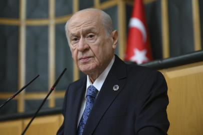 Bahçeli'den Kadir İnanır için başsağlığı mesajı
