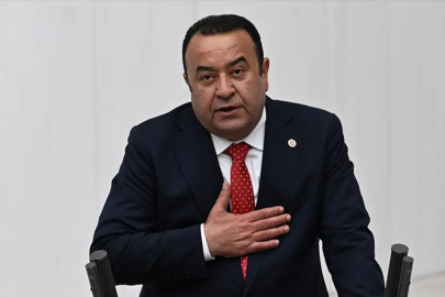 CHP'li Adnan Beker istifa etti: Kişisel hesaplar...