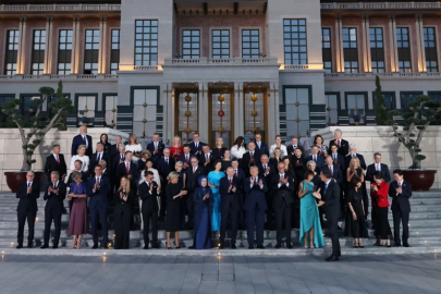 Külliye'de NATO Zirvesi resepsiyonu! Liderler aile fotoğrafında buluştu