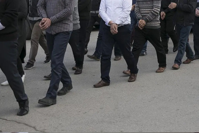 İstanbul'da suç örgütü operasyonu: 18 gözaltı
