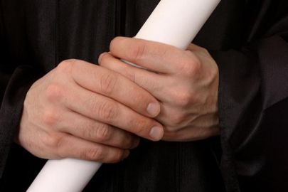 Meclis'e sunuldu: Sahte diploma düzenleyene hapis cezası geliyor