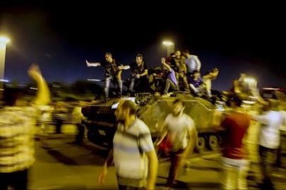 1 Kasım seçimlerinden sonra düğmeye bastılar! İşte FETÖ'nün 15 Temmuz ihanetine giden 8 aylık süreç