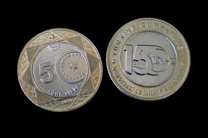 15 Temmuz'un 10. yılına özel 5 lira basıldı