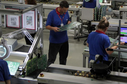 Elektrik ve elektronik ihracatı 6 ayda rekor kırdı