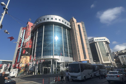 İzmit Belediyesine yönelik 'yolsuzluk' operasyonu