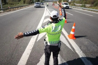 İstanbullular dikkat: Bu yollar trafiğe kapatılıyor! İşte alternatif güzergahlar