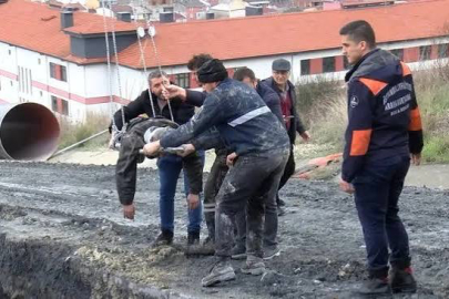 İstanbul'da toprak kayması: Ekipler bölgeye sevk edildi