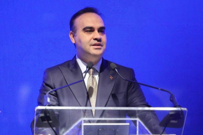 Bakan Kacır: Türk bilim insanları 10 Antarktika, 6 Arktik bilim seferi gerçekleştirdi