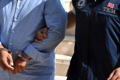 Yurt dışına kaçmaya hazırlanan 3 FETÖ'cü yakalandı
