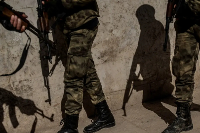 Halep'te YPG bağlantılı gruplardan İç Güvenlik binasına silahlı saldırı