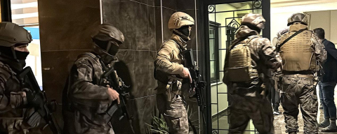 Vize randevusu soruşturmasında düğmeye basıldı: 6 ilde 49 gözaltı!