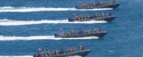 Türkiye'nin deniz hamlesi Atina'yı alarma geçirdi: Ankara ateşi yaktı