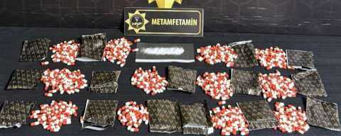 Zehir tacirlerine darbe: Çok sayıda şüpheli tutuklandı