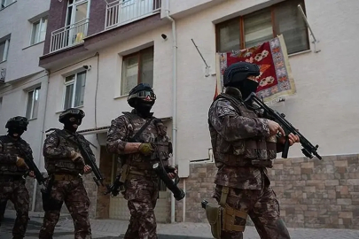 DEAŞ hücresine şafak baskını! Terör operasyonunda 26 şüpheli gözaltında